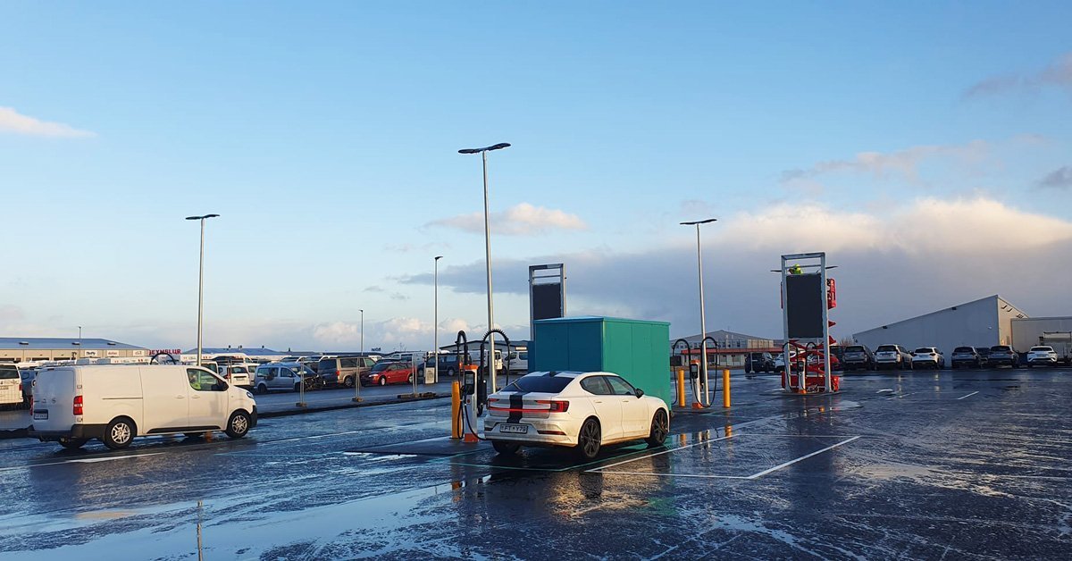 Áríðandi tilkynning. Heimataxti í hraðhleðslu í Reykjanesbæ.